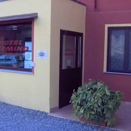 Firmino Hotel